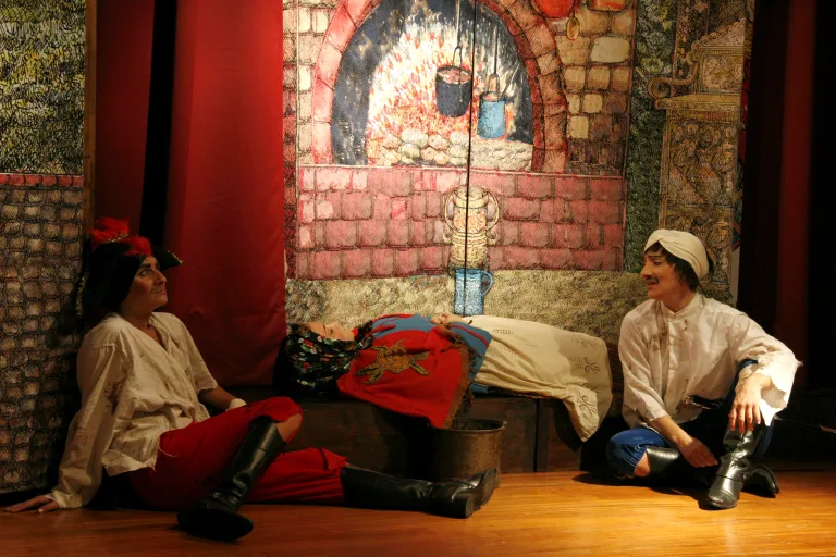 (2007) Παραστατική αφήγηση παραμυθιών από τις Εκδόσεις Άγκυρα